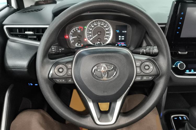 Used Toyota FRONTLANDER 2022 2.0L CVT Leading Edition
