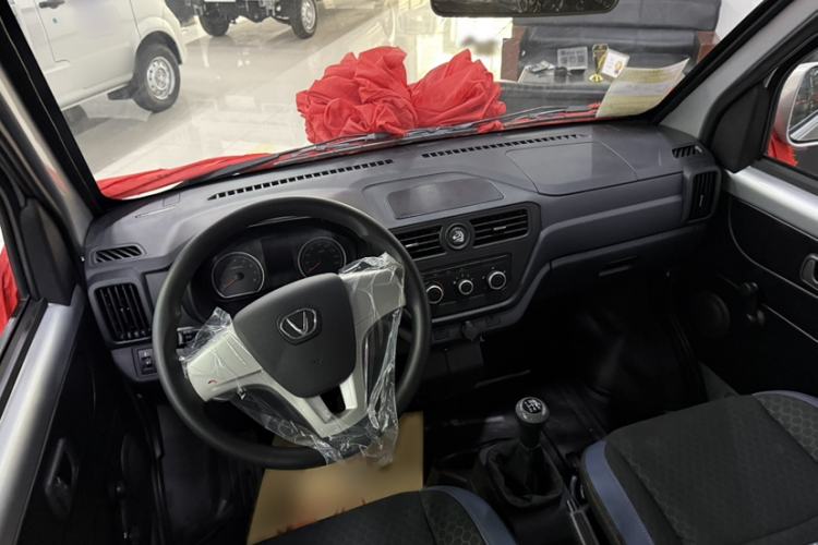 Used Victory Zebra 2025 1.5L Double-Cab Extended Flatbed Comfort Version Interior 1