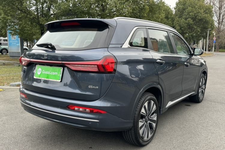 Used Landian E5 PLUS 2026 Model 165km Long-Range First-Adoption Version Ultra 5-seater
