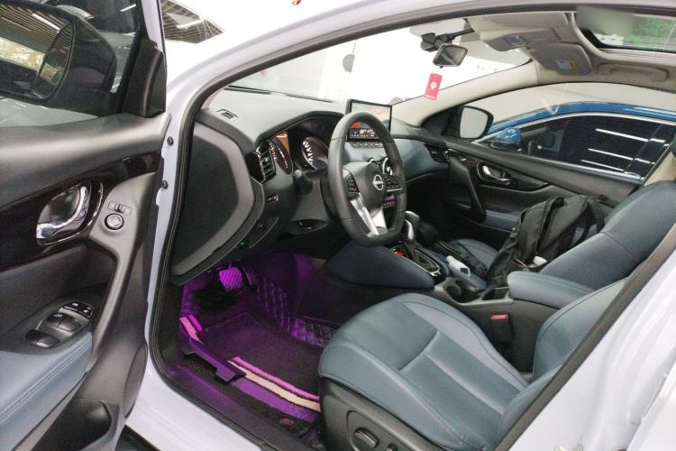 Used Nissan Qashqai 2025 Honor 2.0L CVT XV+ Leading Edition
