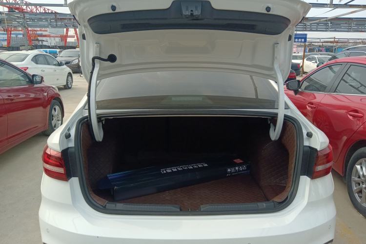 Used Volkswagen Lavida 2026 1.5L Automatic Starry Five-Million Edition Trunk