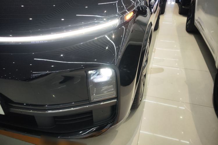 Used Li Auto L8 2023 Pro Model