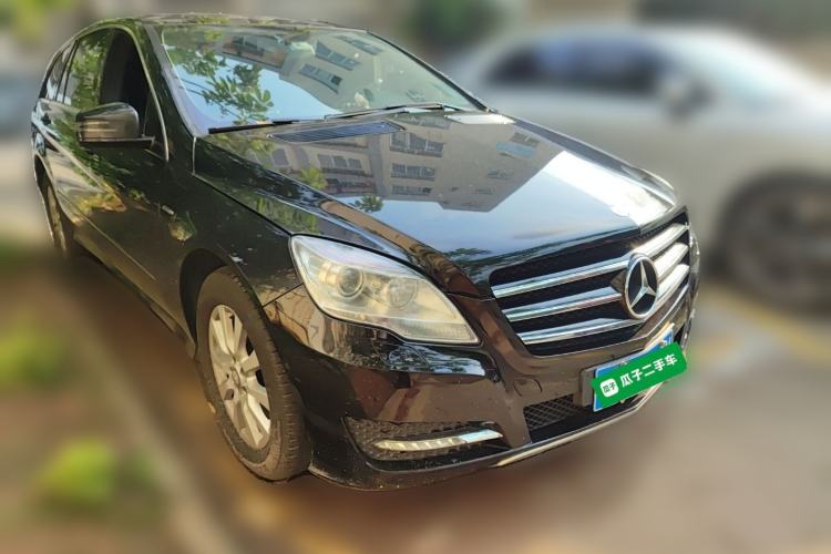 Used Mercedes-Benz R-Class 2017 R 320 4MATIC Business Edition Prestige Model