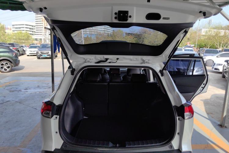 Used Toyota Corolla Cross 2022 2.0L Pioneer Edition
