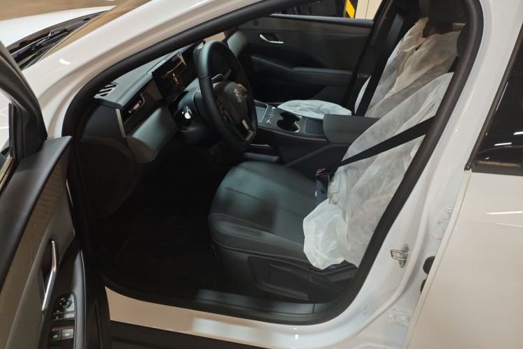 Used BYD Qin PLUS 2026 DM-i 128KM Progressive Model
