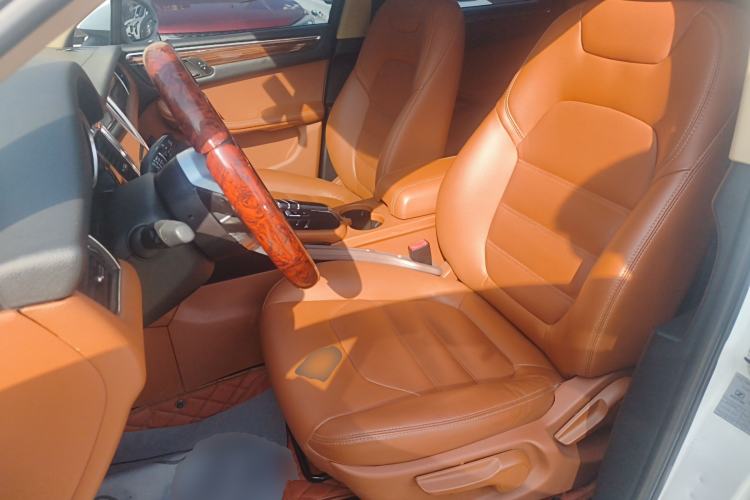 Used Zotye SR9 2017 2.0T Automatic Ultimate Light Edition