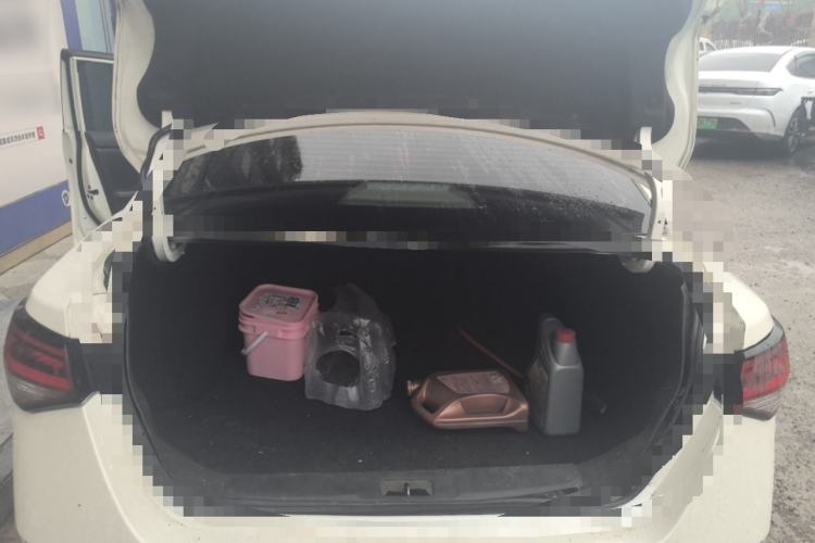 Used Nissan Sylphy 2022 All-Electric e-POWER Version with Large Display Trunk