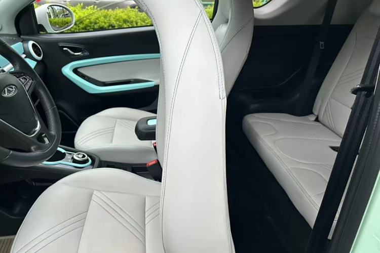 Used Chery New Energy Little Ant 2021 200 000-Yuan Ant Fan Edition Talent Version Lithium Iron Phosphate 301 km
