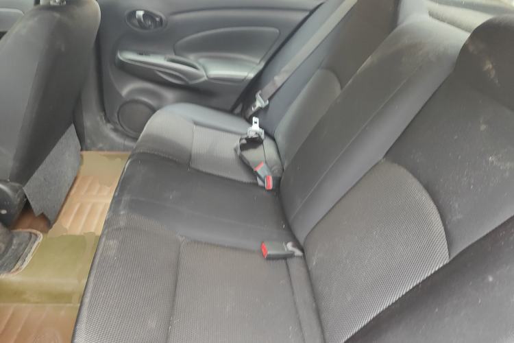 Used Nissan Sunny 2011 1.5XE Manual Comfort Edition Left Rear Seat