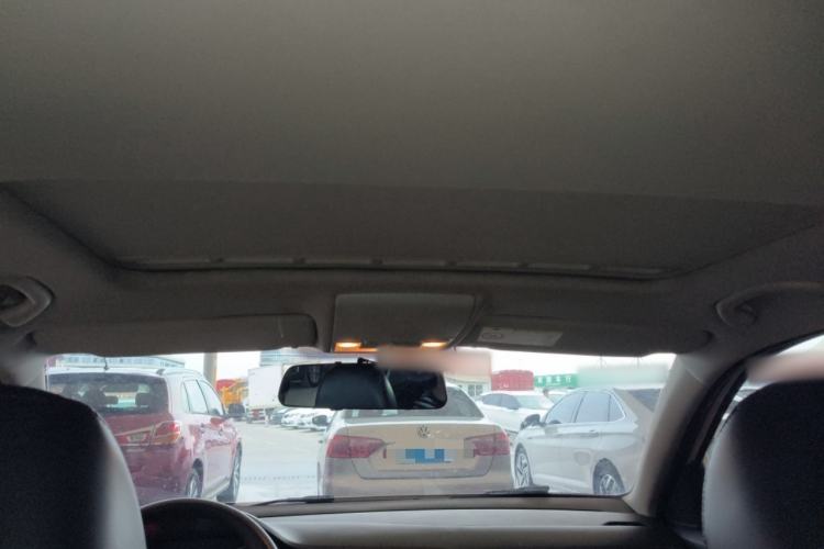 Used Volkswagen Lavida 2014 1.6L Automatic Sport Edition
