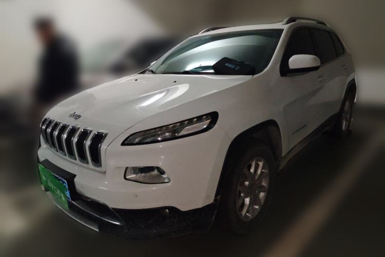 Used Jeep Cherokee 2016 2.4L Professional Smart Version