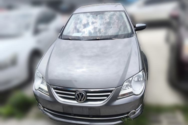 Used Volkswagen Bora 2012 1.6L Automatic Fashion Edition Front