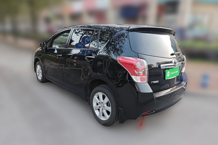 Used Toyota Verso 2014 Starlight 180E CVT Elite Edition