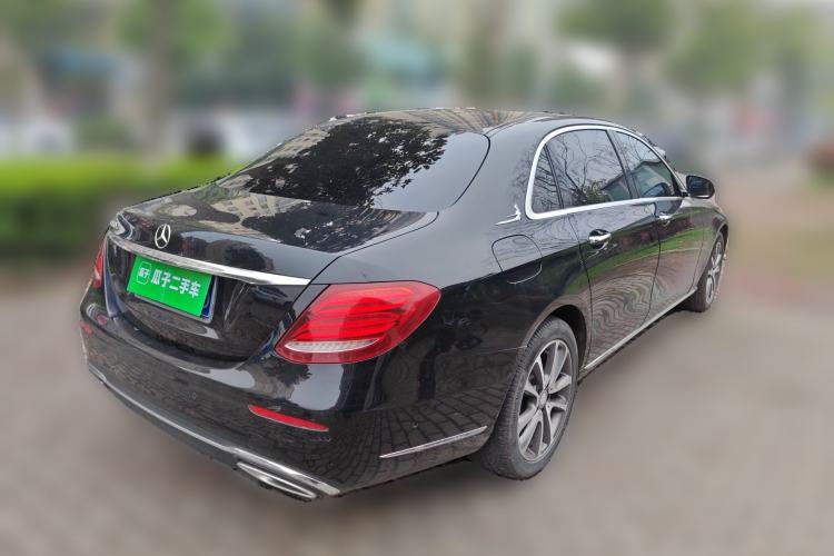 Used Mercedes-Benz E-Class 2017 E 300 L Sporty and Stylish Model