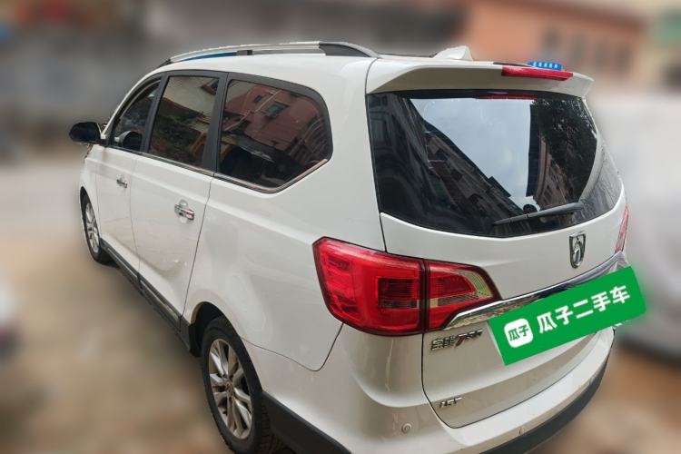 Used Baojun 730 2016 1.5T Manual Luxury Edition 7 Seats
