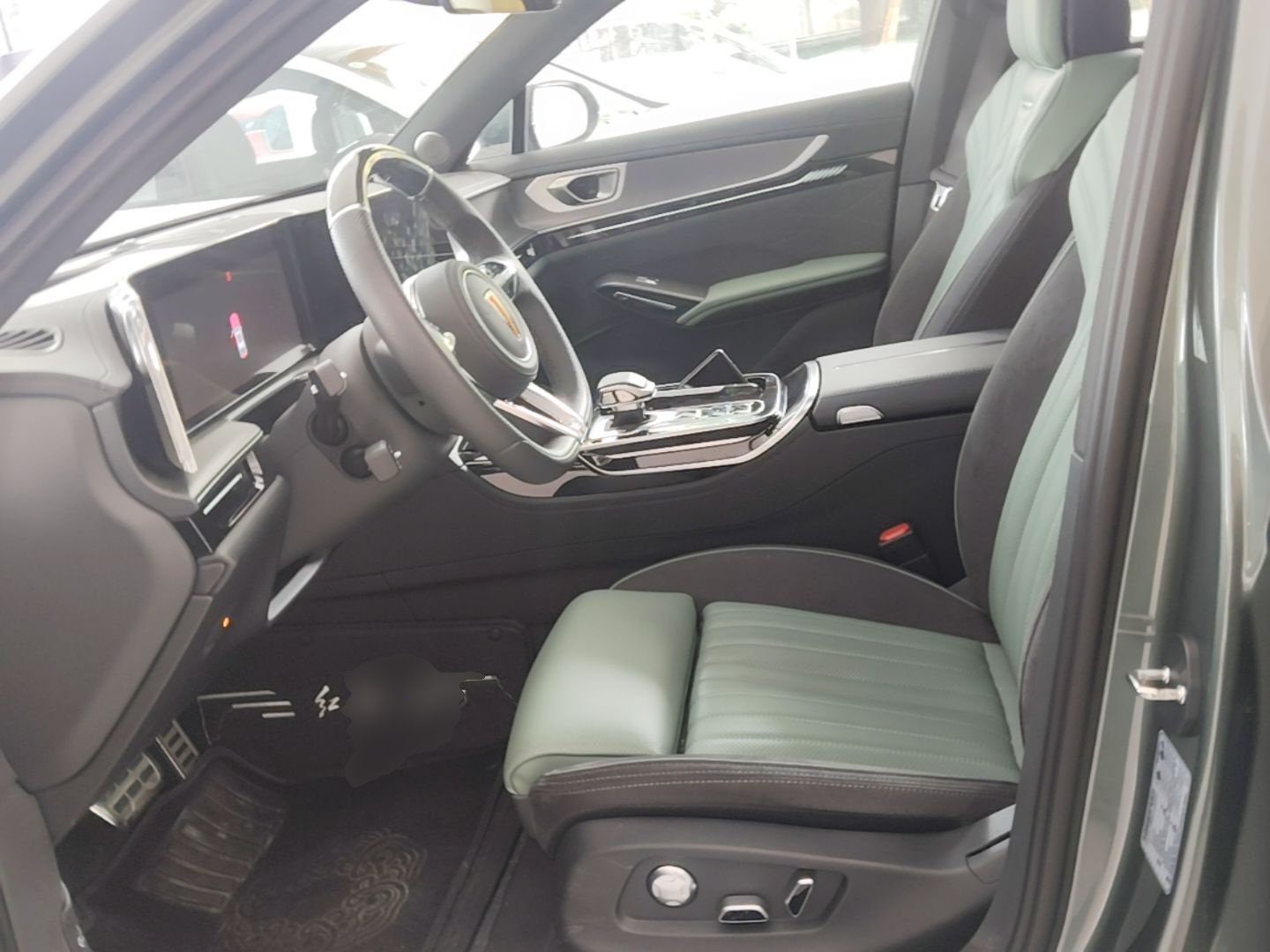 Hongqi H9 2025 2.0T Two-Wheel Drive Flagship Private Enjoyment Fashion Edition 5 Seats — снимка 17