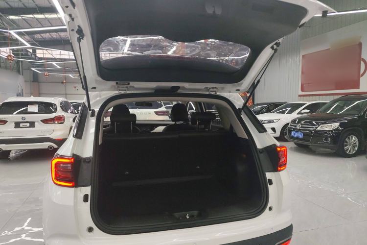 Used CHANGAN CS35PLUS 2018 1.6L Manual Changlian Edition China V Standard
