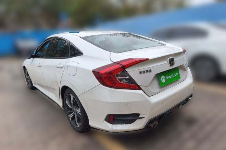 Used Honda Civic 2016 220TURBO CVT Luxury Edition
