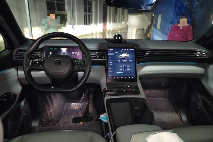 Used Nio EC6 2020 430 km Sport Version Center Console