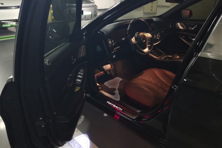 Used Mercedes-Benz Maybach S-Class 2020 S 450 4MATIC Collector's Edition Driver Seat