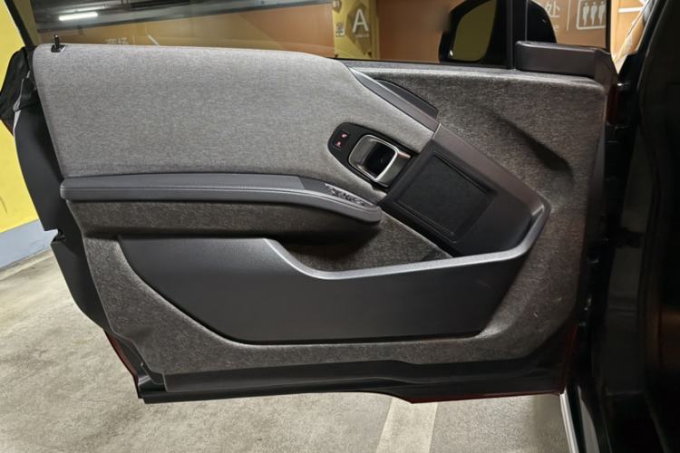 Used BMW i3 2019 Fast Charging Edition
