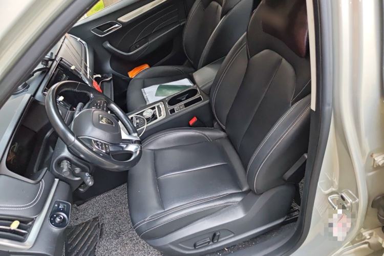 Used Roewe i6 New Energy 2017 45T Hybrid Connect & Smart Enjoyment Edition
