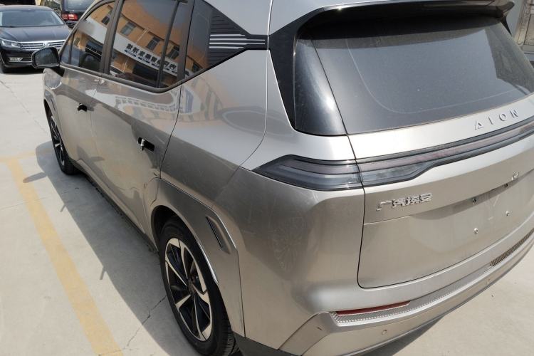 Used AION Y 2022 Plus 70 Smart Edition