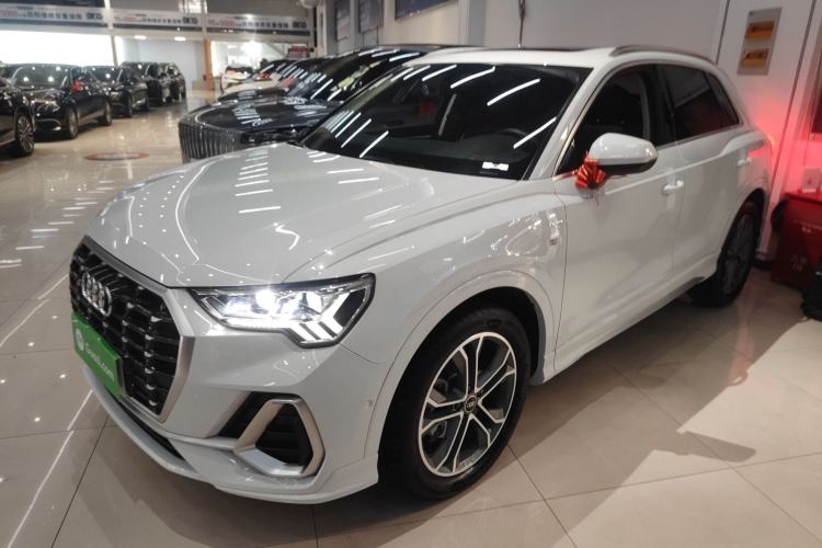 Used Audi Q3 2022 40 TFSI Fashion Dynamic Model