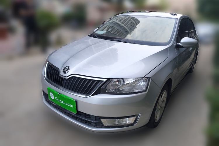 Used Skoda Rapid 2015 1.6L Manual Smart Selection Model