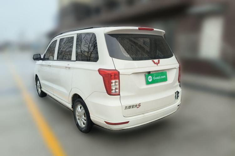 Used Wuling Hongguang 2018 1.5L S Standard Version L2B