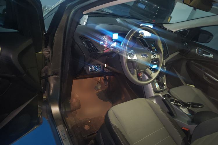 Used Ford Kuga 2015 1.5L GTDi Two-Wheel-Drive Comfort Model