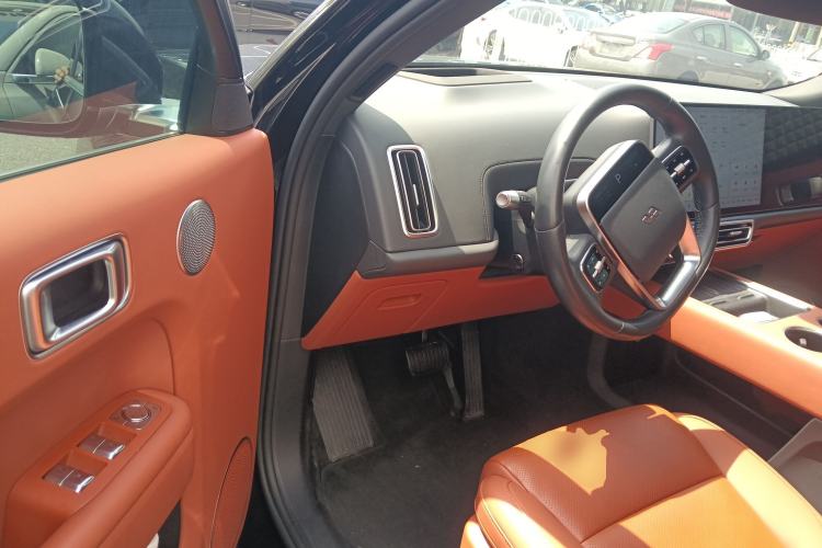 Used Li Auto L8 2024 Pro Model