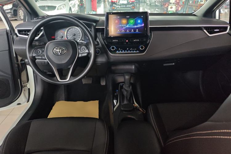 Used Toyota Levin 2019 185T CVT Luxury Edition China VI Standard Center Console