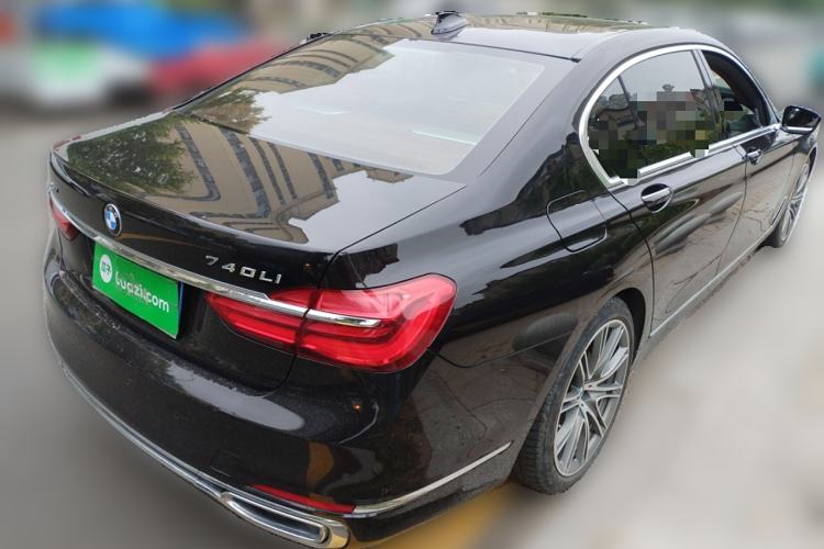 Used BMW 7 Series 2018 740Li xDrive Luxury Edition Excellence Package
