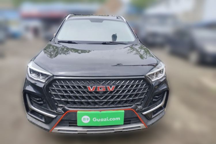 Used Sinotruk VGV U75PLUS 2021 2.0 TGDI Luxury Pro 7-Seater Front