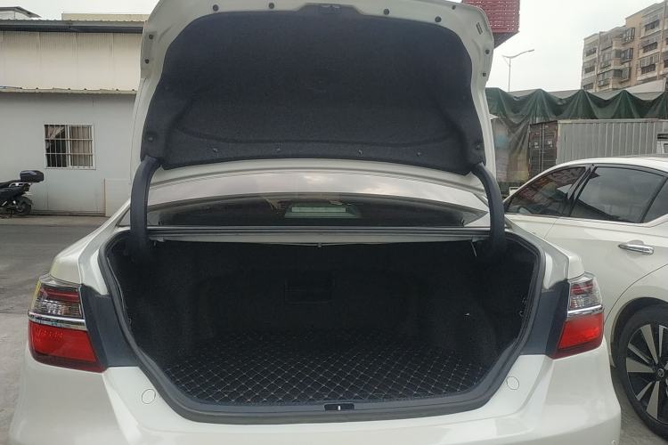 Used Toyota Camry 2015 Junrui 2.0S Activa Edition
