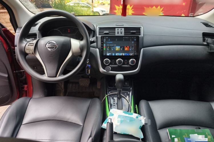 Used Nissan Tiida 2016 1.6L CVT Cool Dynamic Edition
