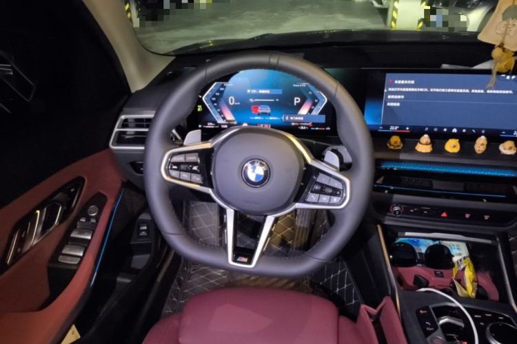 Used BMW 3 Series 2025 325Li M Sport Package Steering Wheel