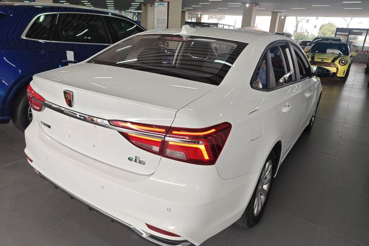 Used Roewe i6 New Energy 2017 45T Hybrid Connect & Smart Enjoyment Edition