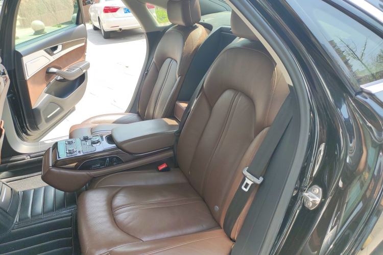 Used Audi A8 2014 A8L 45 TFSI quattro Luxury Model
