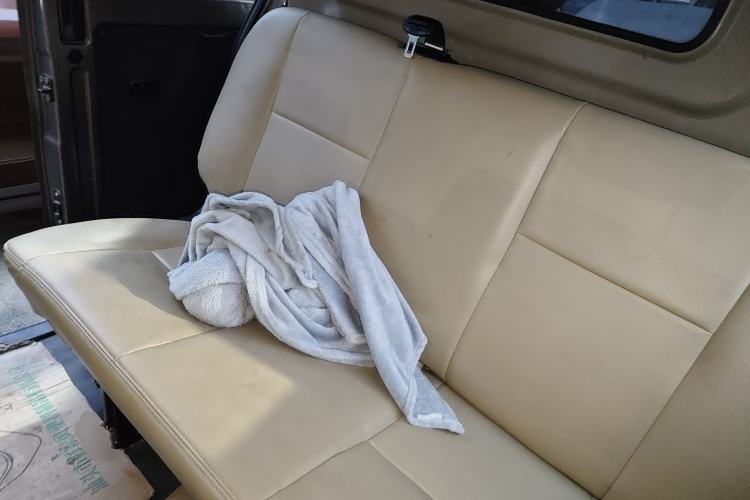 Used CHANGAN KAICHENG Ruixing M60 2019 1.5L Standard Version China VI Van with 5 Seats DAM15KR