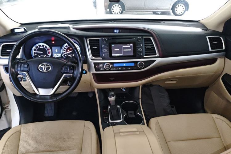 Used Toyota Highlander 2015 2.0T Four-Wheel Drive Luxury Edition 7-Seater

