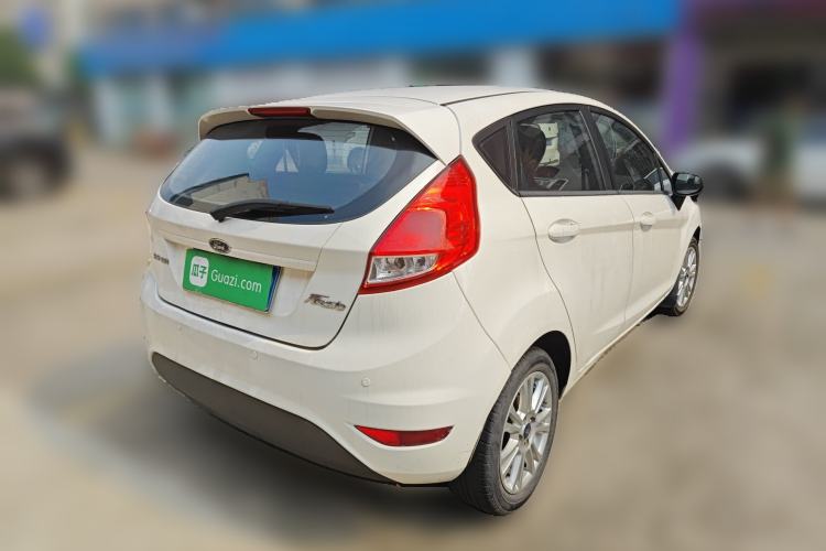 Used Ford Fiesta 2013 Hatchback 1.5L Automatic Fashion Edition Rear Right 45 Deg