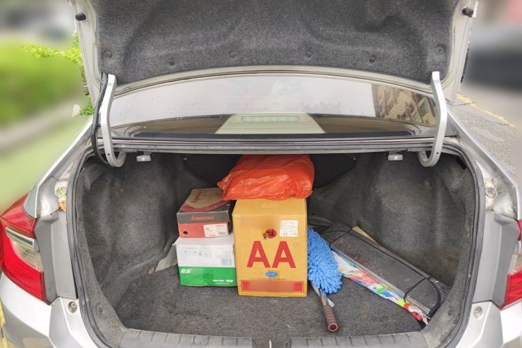 Used Honda Crider 2013 1.8L automatic comfort version
