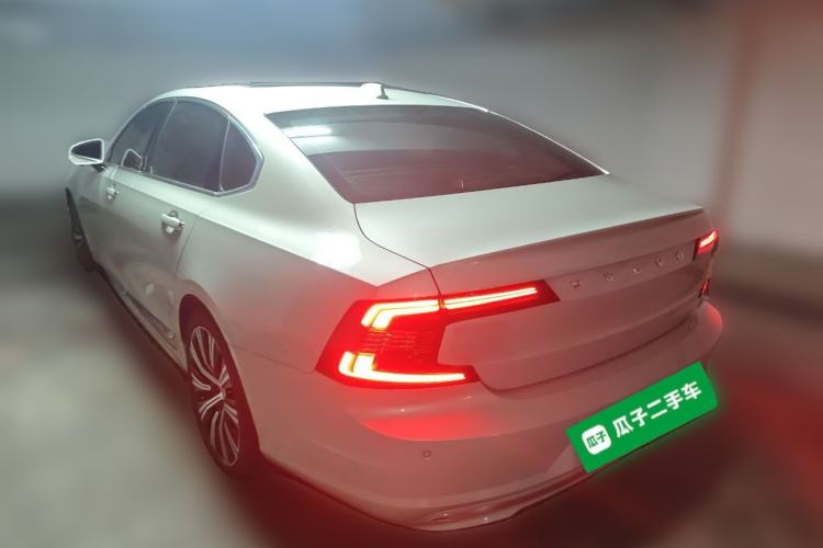 Used Volvo S90 2022 B5 Zhiyuan Luxury Edition