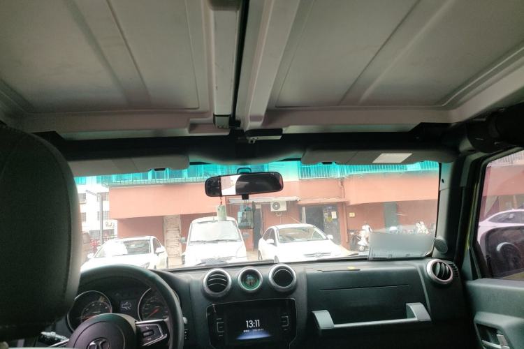 Used BAIC Off-Road BJ40 2016 40L 2.0T Manual All-Wheel Drive Prestige Edition
