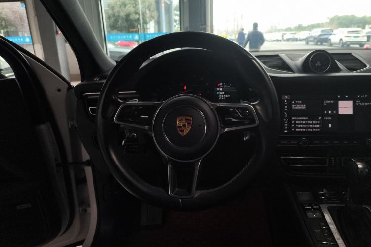 Used Porsche Macan 2021 Macan 2.0T Steering Wheel