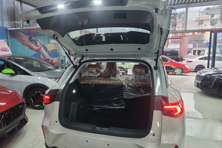 Used Wuling Bingo S 2025 Model 325km Deluxe Edition