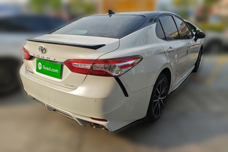 Used Toyota Camry 2023 2.0S FENGSHANG Edition
