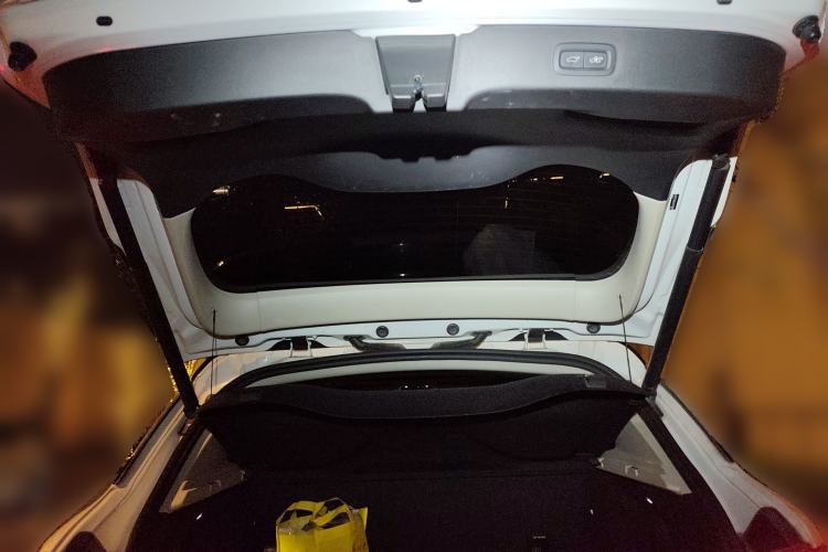 Used Lynk & Co 01 2017 2.0T Four-Wheel Drive Pro Edition Trunk